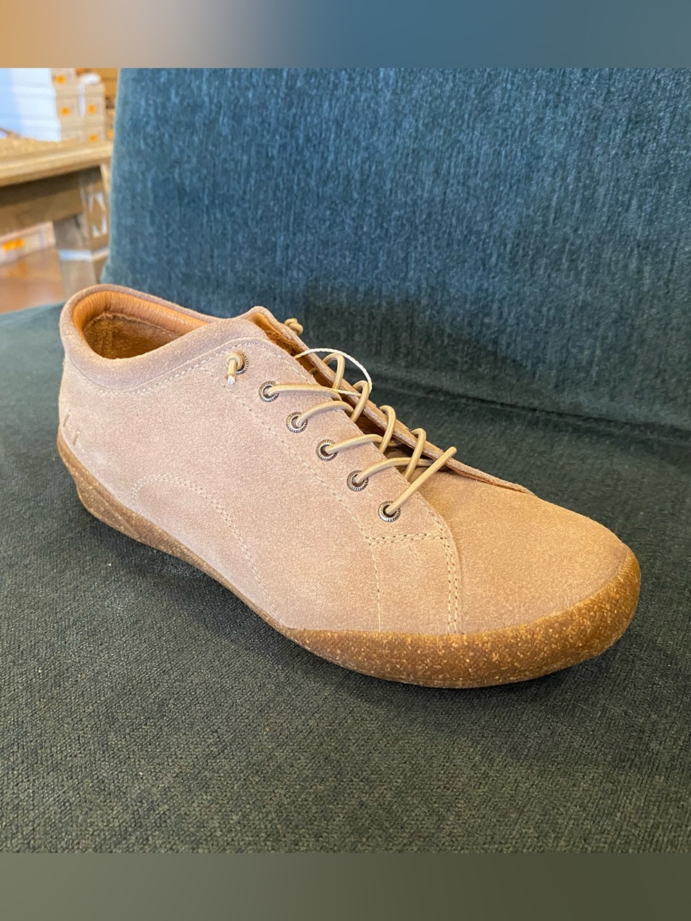 Gelato - Tessa 2 Taupe Suede - Multiple Sizes (NEW W/ BOX)